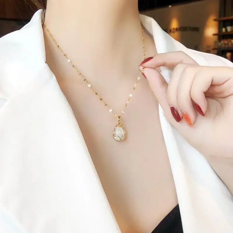 Elegant Tulip Drop Necklace for Women - Nix Store