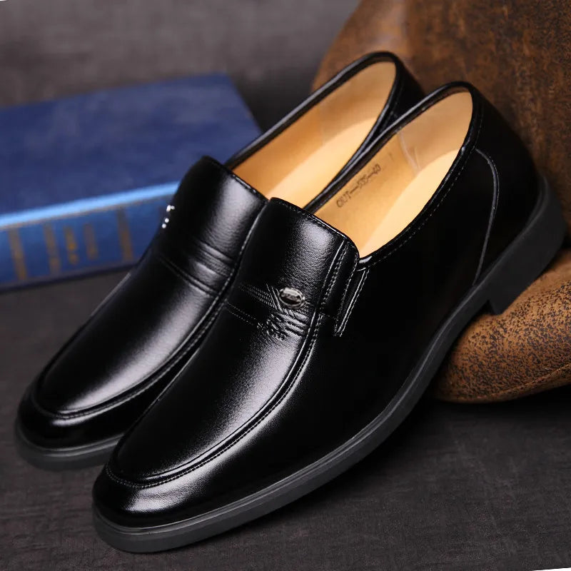 Men's formal shoes made of high quality leather, several different sizes - Nix Store