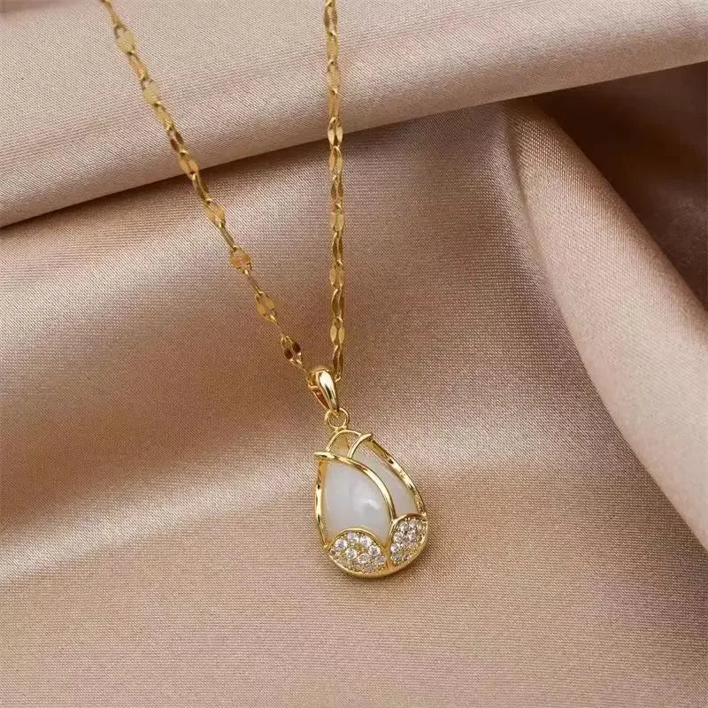 Elegant Tulip Drop Necklace for Women - Nix Store